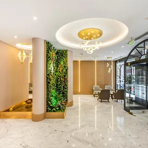 4* Ξενοδοχείο Bristol