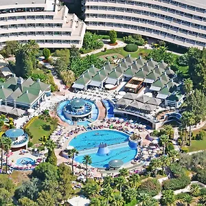 The Grand Blue Sky International Feriested Kusadası
