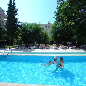 Szálloda Laguna