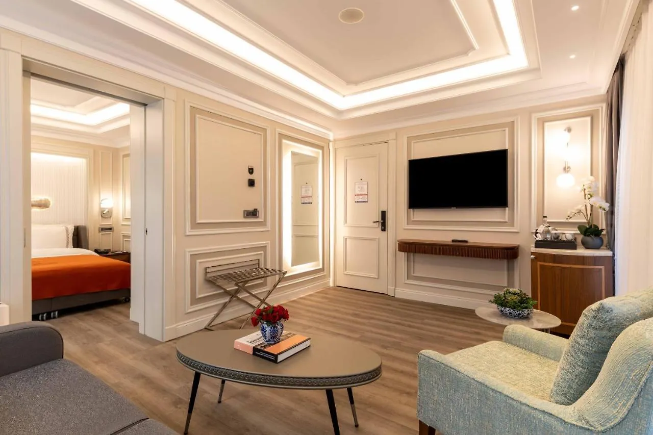 Amiral Palace Hotel Boutique Class Istanbul 4*,
